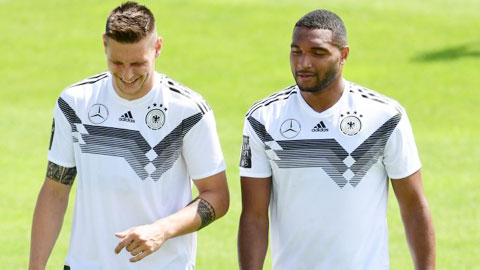 Jonathan Tah trải lòng về quyết định từ chối ĐT Bờ Biển Ngà